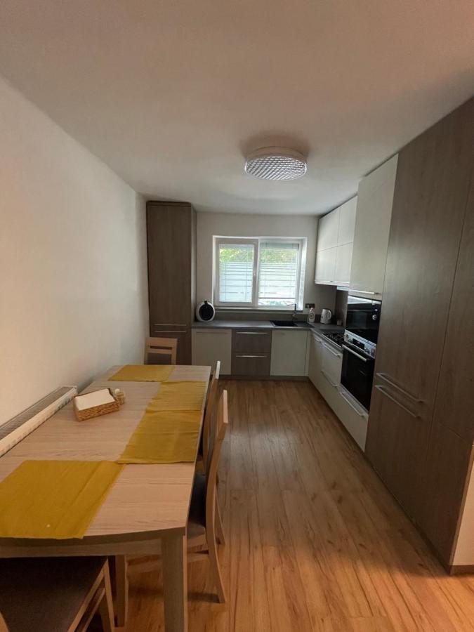 Apartman Daxnerko - Samostatny Dvojpokojovy Byt Братислава Екстер'єр фото