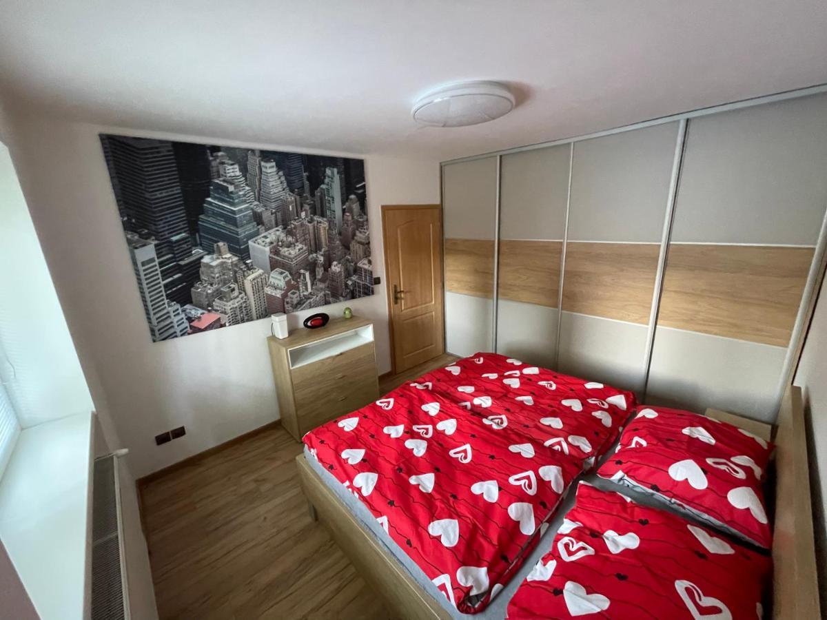 Apartman Daxnerko - Samostatny Dvojpokojovy Byt Братислава Екстер'єр фото